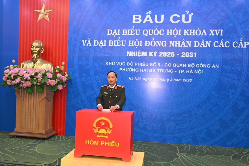 MPS leaders cast votes for deputies to the 16th National Assembly and People’s Councils -0