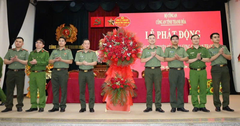 Hơn 2.000 CBCS Công an Thanh Hóa tham gia CLB “Ngân hàng máu sống” -0