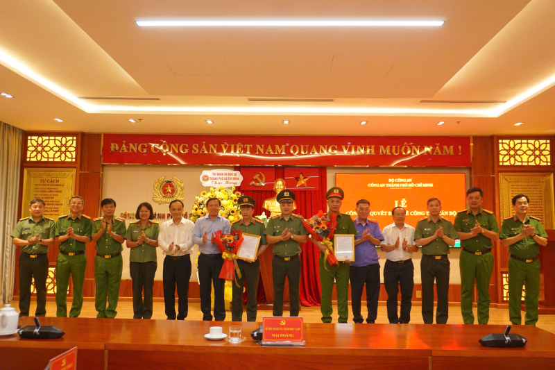 Công an TP Hồ Chí Minh có Thủ trưởng Cơ quan ANĐT và Cơ quan CSĐT mới -1