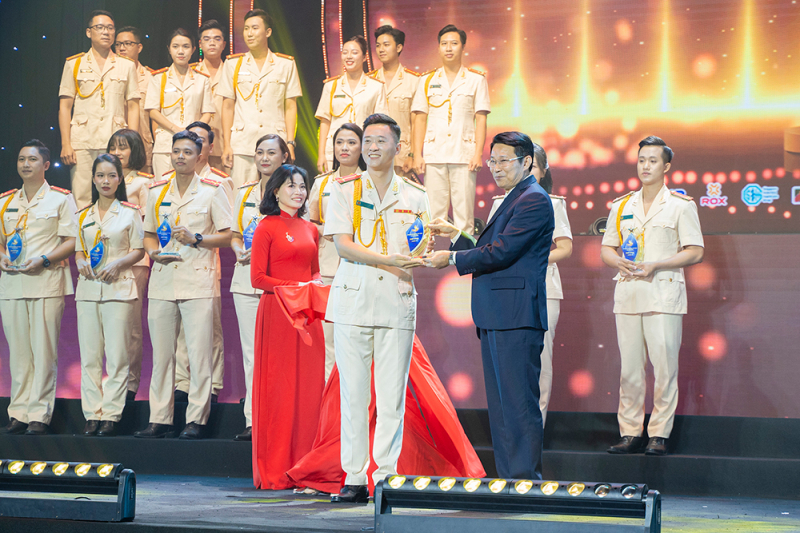 Thượng úy Công an và hành trình “kiến tạo” hạnh phúc -3