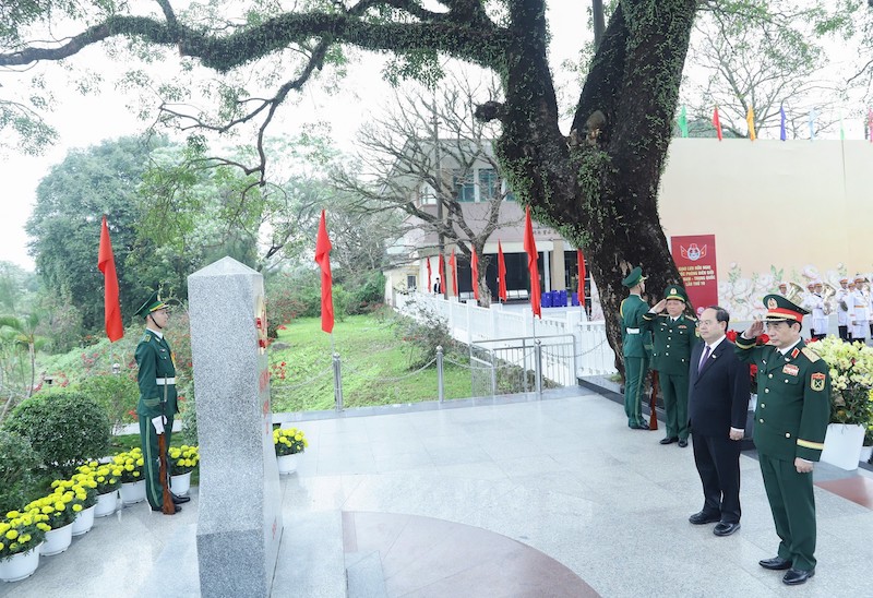 Giao lưu hữu nghị quốc phòng biên giới Việt Nam - Trung Quốc lần thứ 10 -0
