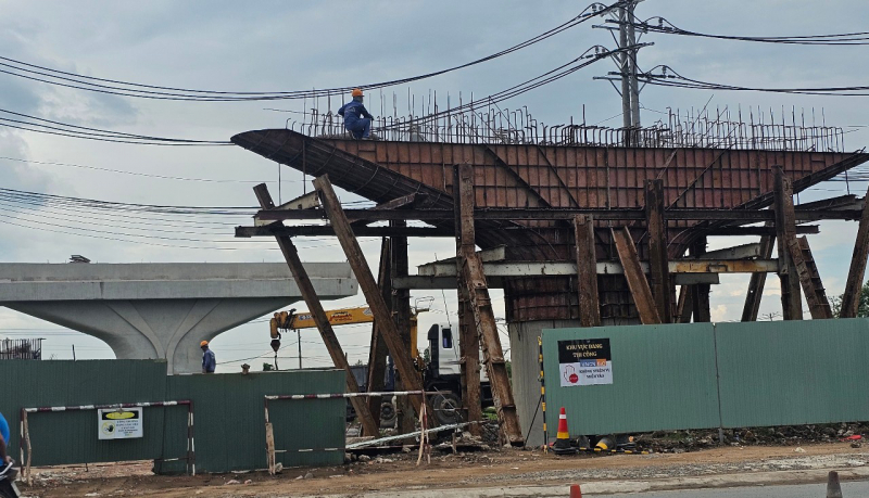 Công trình trọng điểm ở phía Nam vẫn đối mặt với nguy cơ thiếu cát, đá xây dựng  -0