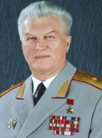 Lật tẩy thủ đoạn tự sát bằng thuốc độc của điệp viên phương Tây -0