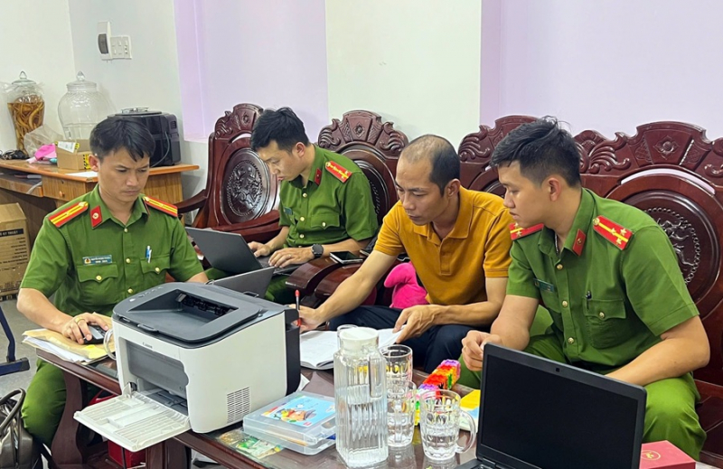 Siết chặt quản lý y tế tư nhân, hàng loạt phòng khám “lòi” sai phạm -0