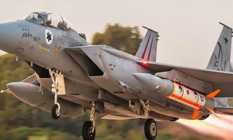 Tên lửa bí ẩn  từ vũ trụ của Israel  -0