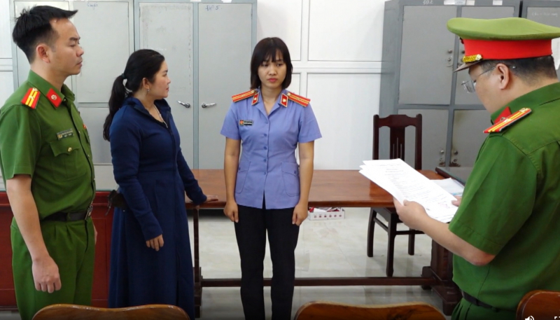                  Hai đối tượng bị khởi tố vì sản xuất cà phê... giả -0