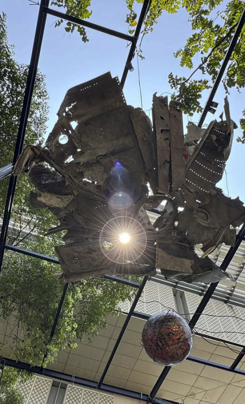 Gợi mở nghệ thuật đương đại trong không gian mới -1