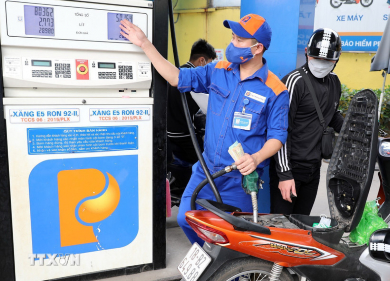 Thủ tướng: Đề xuất ứng ngân sách nhà nước cho Quỹ bình ổn giá xăng dầu -0