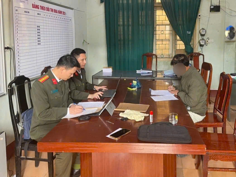 Công an tỉnh Phú Thọ trang bị “lá chắn số”, kiên quyết đấu tranh tội phạm trên không gian mạng -0