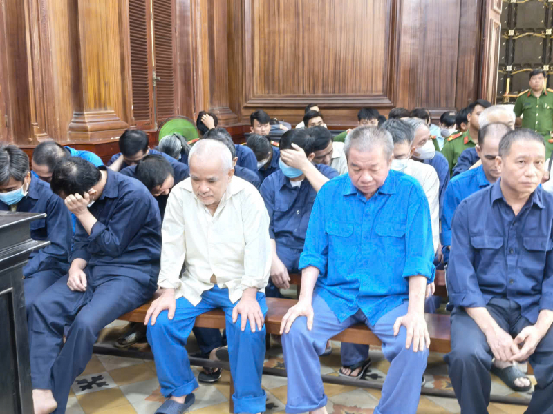 Cấp chứng chỉ đào tạo lái xe “khống”, cựu Giám đốc bị tuyên phạt 26 năm tù -0