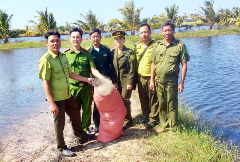 Phát huy vai trò Công an trong bảo vệ động vật hoang dã ở An Giang -0