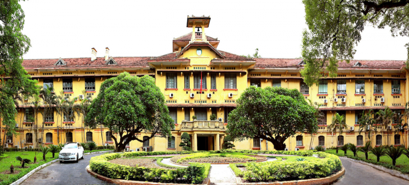 Sắp xếp lại hệ thống y tế công lập, Bộ Y tế sẽ quản lý 25 bệnh viện đầu ngành -0