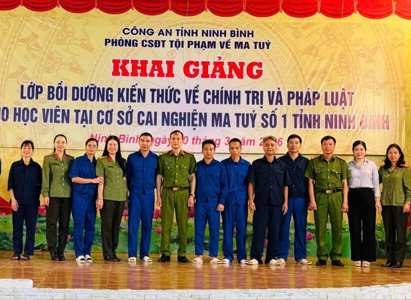 Bồi dưỡng kiến thức cho học viên cơ sở cai nghiện ma tuý -0