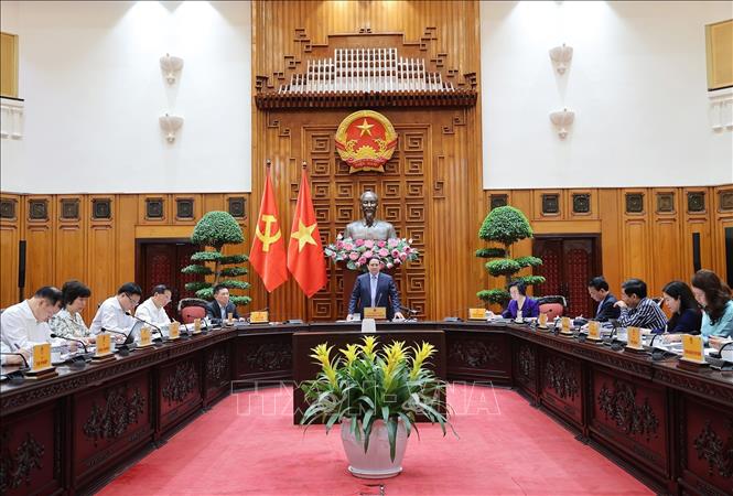 Thủ tướng: Đáp ứng đủ nhu cầu năng lượng, xăng dầu cho sản xuất, kinh doanh và tiêu dùng -0