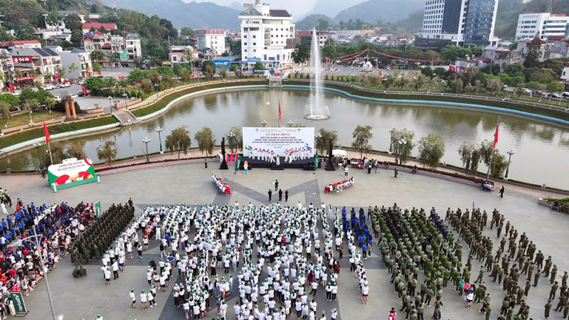 Công an các địa phương tham gia Ngày chạy Olympic vì sức khỏe toàn dân - Vì An ninh Tổ quốc -0