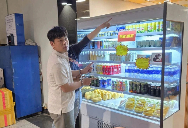 Bắt gọn đối tượng người nước ngoài giết người khi đang chờ lên máy bay tẩu thoát -1