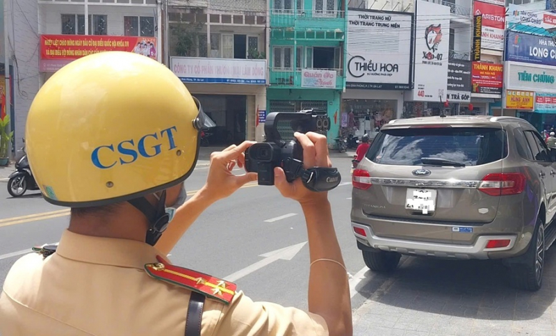 Ứng dụng công nghệ hiện đại, nâng cao hiệu quả xử lý vi phạm giao thông -0