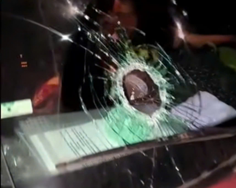 Nhanh chóng xác minh nhóm đối tượng ném đá vào xe ô tô đang lưu thông trên cao tốc Bắc-Nam -0