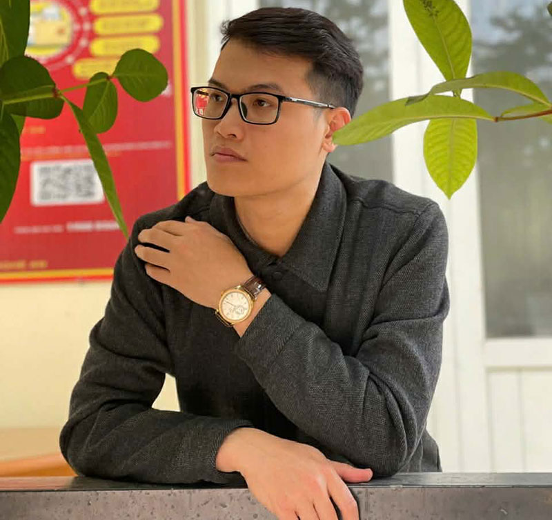 Dám dừng lại để thơ nói nhiều hơn -0