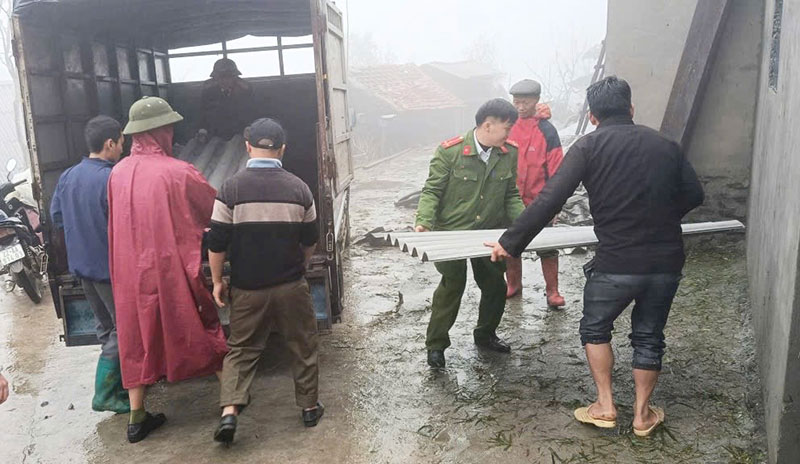 Khẩn trương hỗ trợ nhân dân khắc phục hậu quả thiên tai, mưa đá ở Tuyên Quang -1