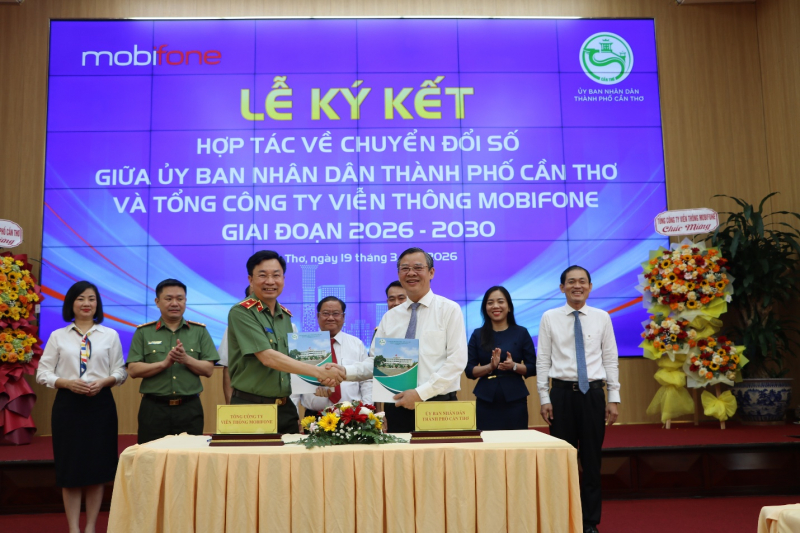 MobiFone đồng hành chuyển đổi số cùng UBND TP Cần Thơ -0
