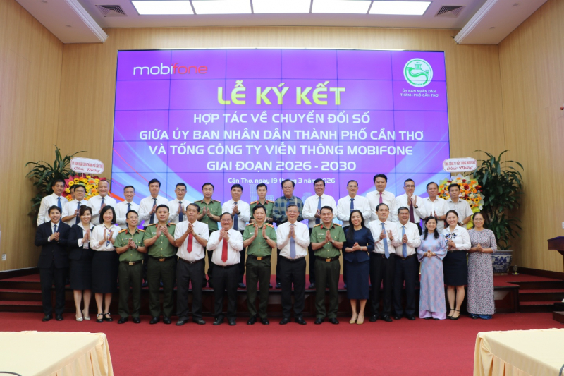 MobiFone đồng hành chuyển đổi số cùng UBND TP Cần Thơ -3