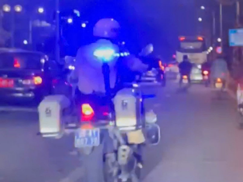 1509097225510245045.jpg -0