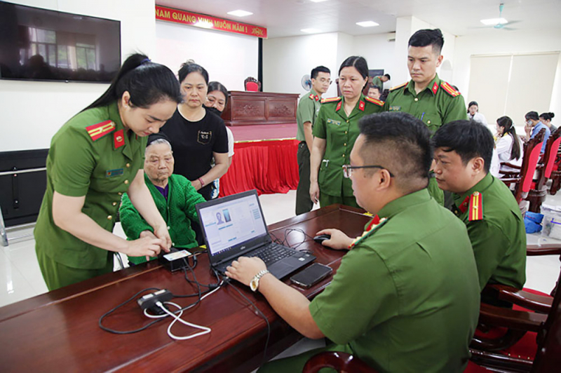 Sẽ tổ chức thu nhận trên 4.000 mẫu ADN cho thân nhân liệt sĩ chưa xác định được danh tính -1