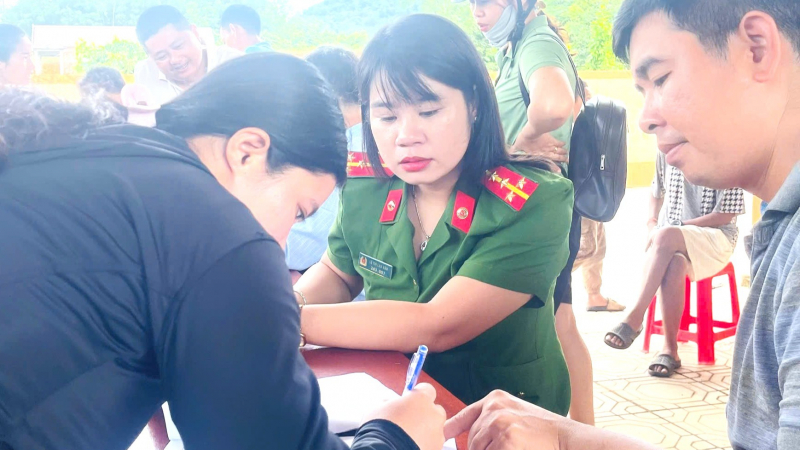 Nữ Đại úy “Ba nhất” của bản làng vùng cao Quảng Trị -0