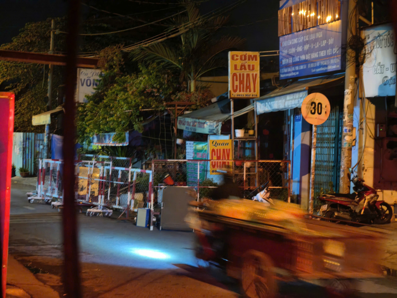 Hai mẹ con tử vong tại phòng ngủ  trong vụ cháy quán cơm chay -0