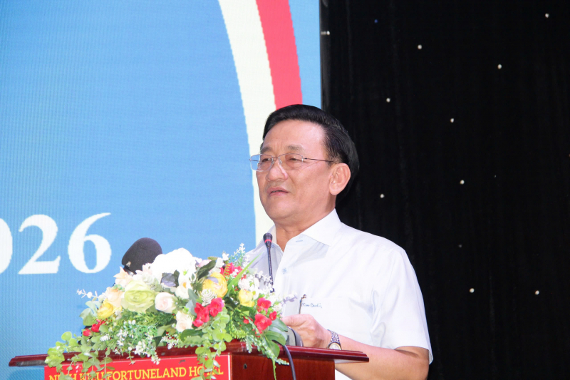 Cần nhiều giải pháp đồng bộ để sớm ổn định thị trường lúa gạo ĐBSCL -0