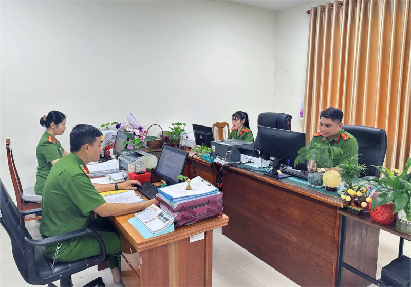 Tháo gỡ “điểm nghẽn” thể chế sẽ bắt đầu từ đâu? -0