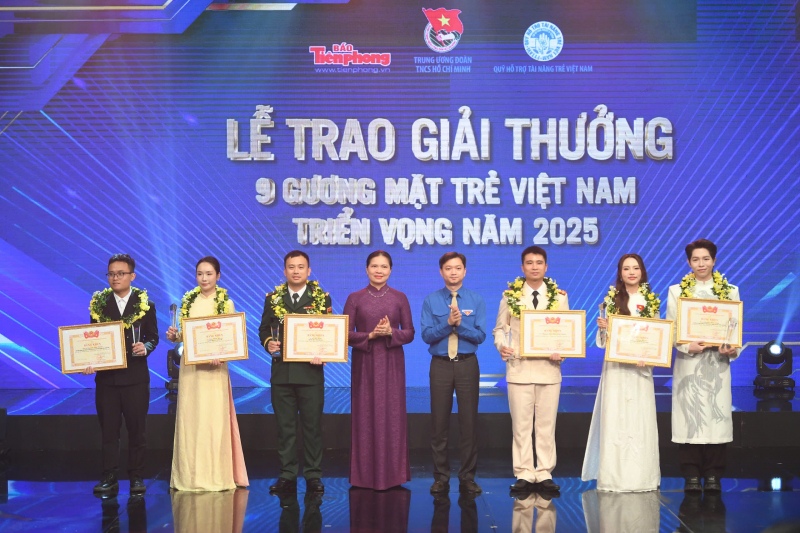 Tôn vinh những tấm gương xuất sắc, lan toả khát vọng cống hiến của tuổi trẻ Việt Nam -0