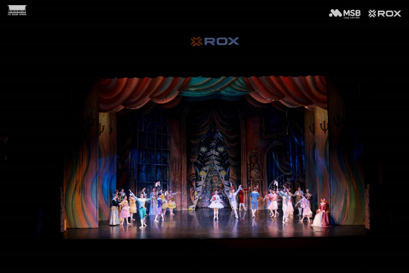 Thế giới cổ tích rực rỡ của “Kẹp hạt dẻ” trên sân khấu Nhà hát Hồ Gươm -0