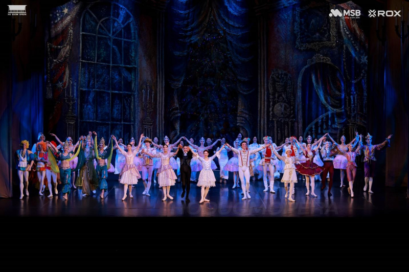 Thế giới cổ tích rực rỡ của “Kẹp hạt dẻ” trên sân khấu Nhà hát Hồ Gươm -9