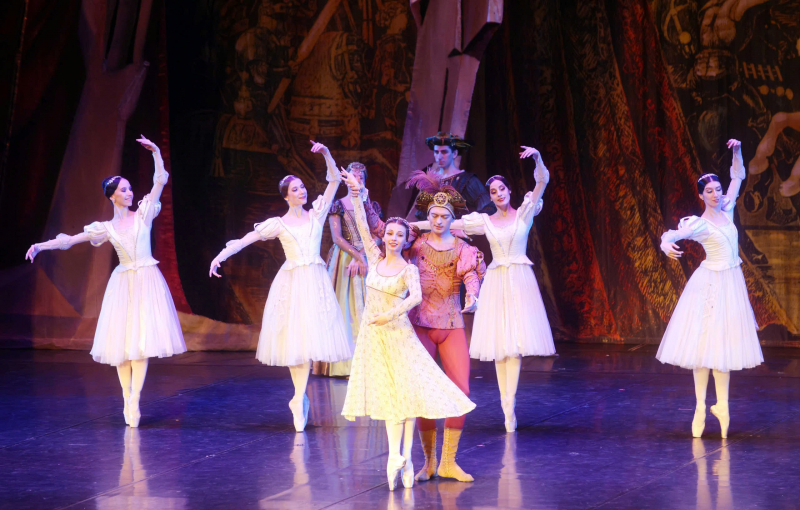 Choáng ngợp với ballet “Romeo và Juliet” từ xứ sở bạch dương -1