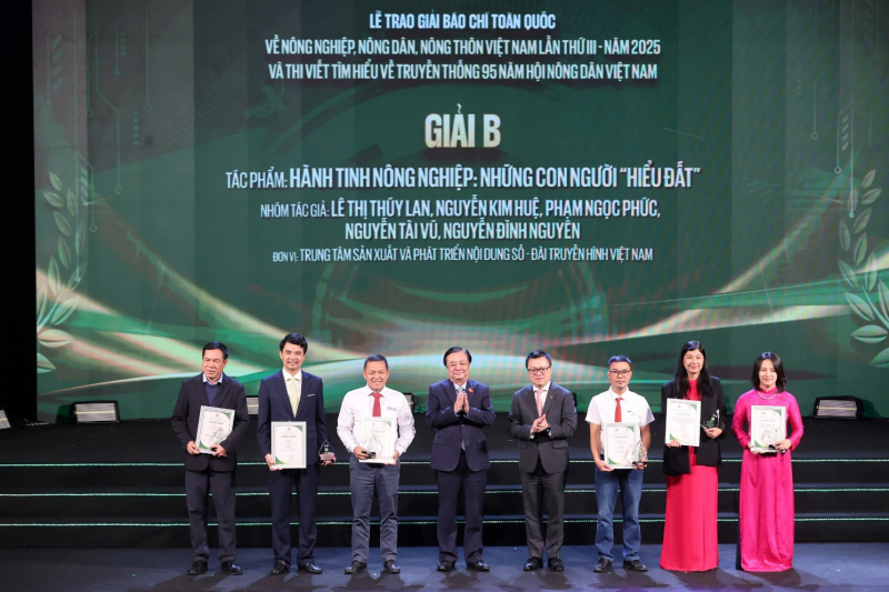 Chính thức khởi động Giải báo chí toàn quốc về nông nghiệp, nông dân, nông thôn năm 2026 và Thi ảnh “Nông thôn Việt Nam 40 năm Đổi mới”. -0