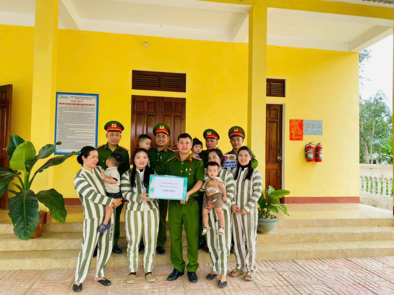 z7660008101309_24ba61a96f2dfacf93729d058c260bea.jpg -1