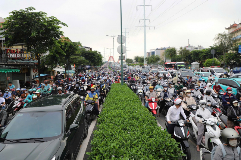 TP Hồ Chí Minh: Tai nạn giao thông tiếp tục giảm, “điểm đen” không còn -0