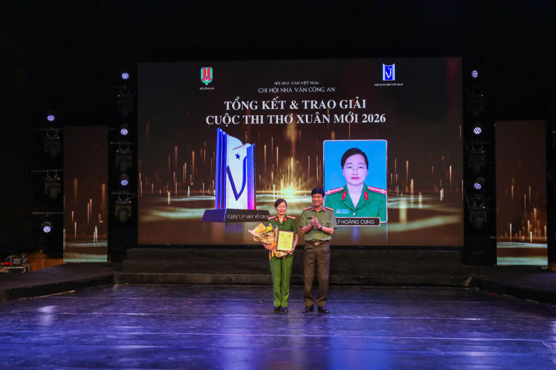 Nhà thơ Nguyễn Hữu Quý đoạt Giải Nhất Cuộc thi thơ “Xuân mới” -0