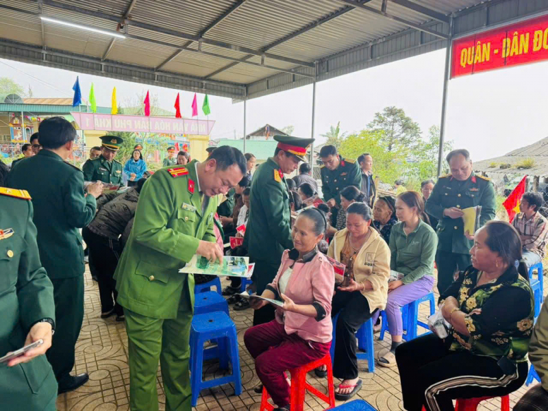 Công an xã Na Ngoi: Điểm tựa bình yên của nhân dân -0