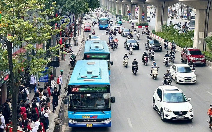 Bài 1: Giao thông công cộng - Lời giải hữu ích -0