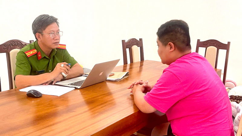 Bắt tạm giam 343 đối tượng đăng tải nội dung lừa đảo online -0