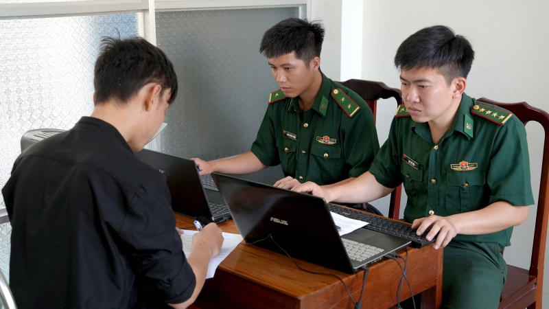 Bắt tạm giam 343 đối tượng đăng tải nội dung lừa đảo online -0