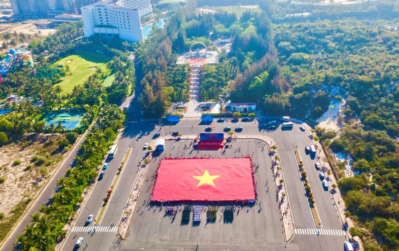 Agribank đồng hành triển khai an sinh xã hội, tiếp sức ngư dân Khánh Hòa bám biển -0