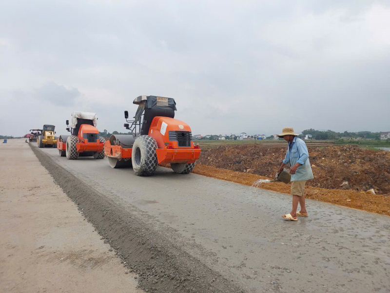 Người dân, doanh nghiệp nghẹt thở trong cơn “bão giá” vật liệu xây dựng -0