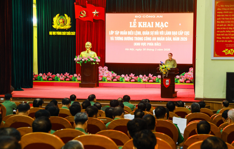 Nâng cao chất lượng công tác điều lệnh, quân sự, võ thuật trong Công an nhân dân -0