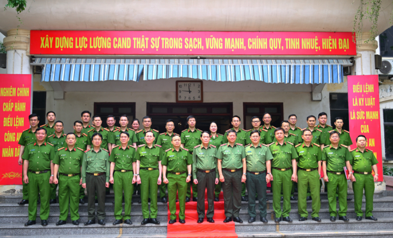 Tập trung nghiên cứu nhằm giải quyết các điểm nghẽn về Phòng cháy chữa cháy và cứu nạn cứu hộ -0