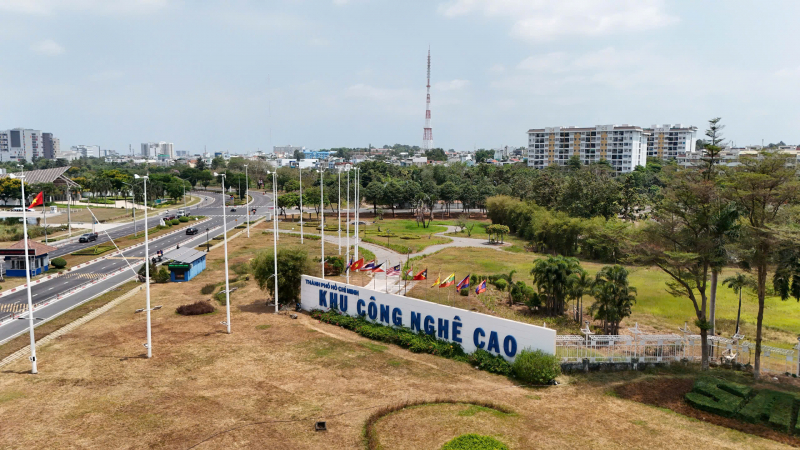 Chuyển đổi ngành công nghiệp: Đòn bẩy tăng tốc phát triển kinh tế TP Hồ Chí Minh -0