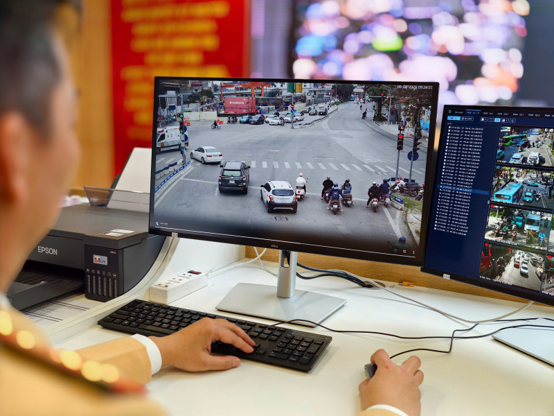Sử dụng camera AI gỡ “điểm nghẽn” quản lý đô thị -0